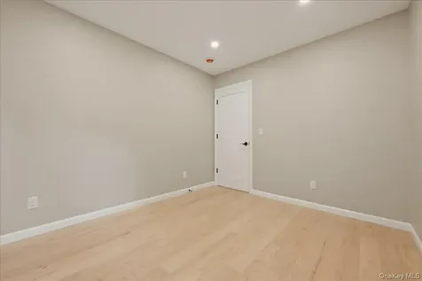 7 Surrey Road Massapequa NY 11758