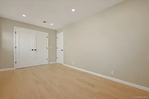 7 Surrey Road Massapequa NY 11758
