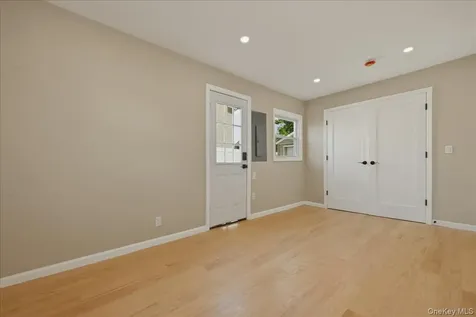 7 Surrey Road Massapequa NY 11758