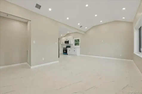 7 Surrey Road Massapequa NY 11758
