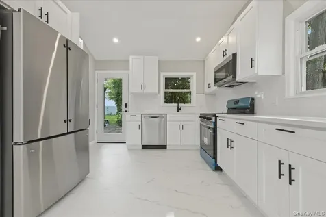 7 Surrey Road Massapequa NY 11758