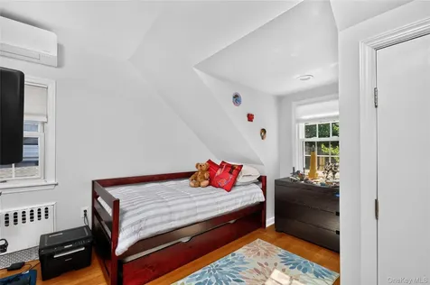 443 Third Avenue Pelham NY 10803