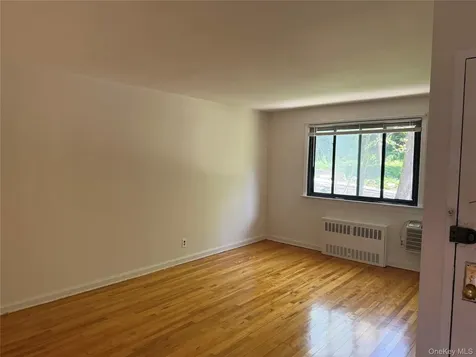 130 Virgina Road White Plains NY 10603