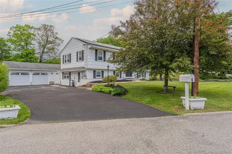 4 Russett Lane Wappingers Falls NY 12590
