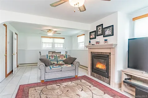 4 Russett Lane Wappingers Falls NY 12590