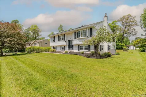 4 Russett Lane Wappingers Falls NY 12590