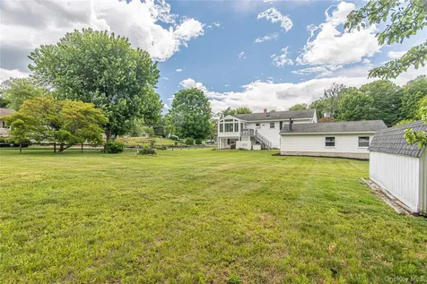 4 Russett Lane Wappingers Falls NY 12590