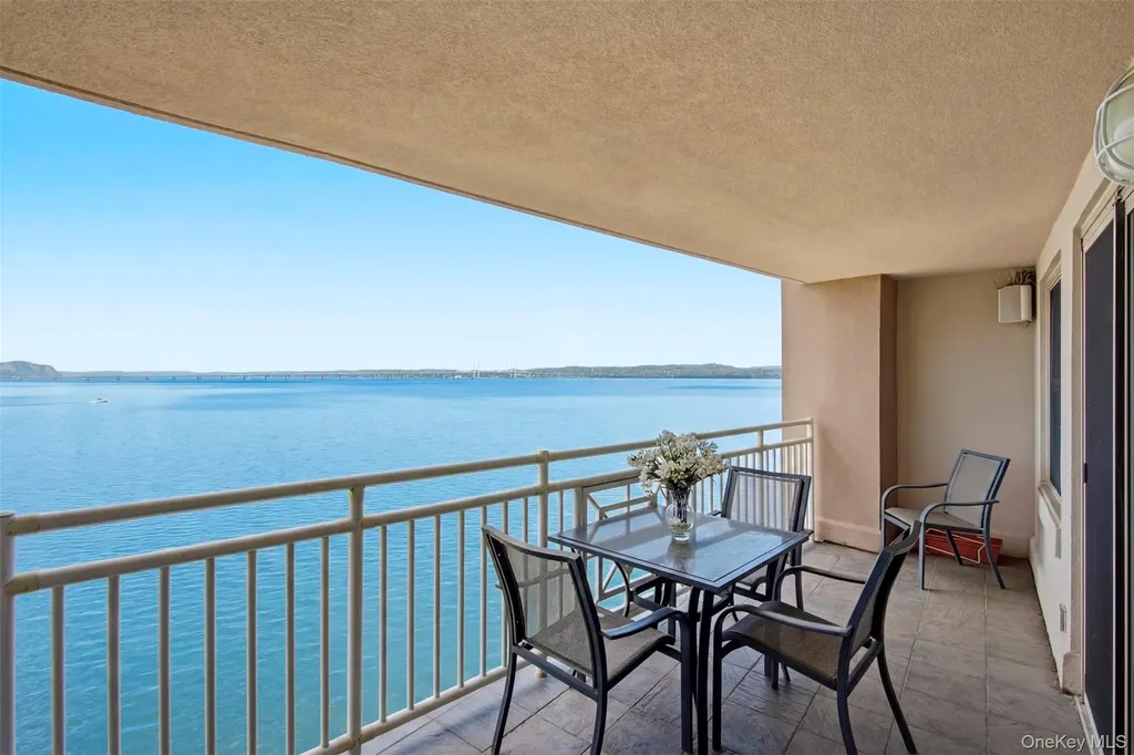 401 Harbor Cove Piermont NY 10968