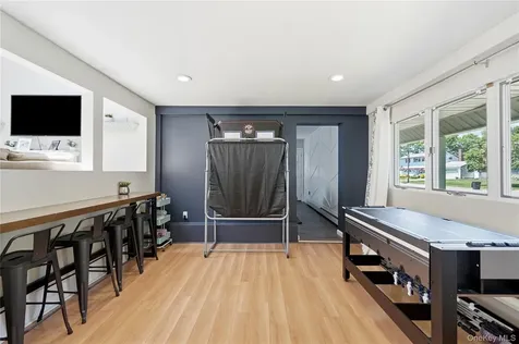634 Morrison Street Babylon NY 11702