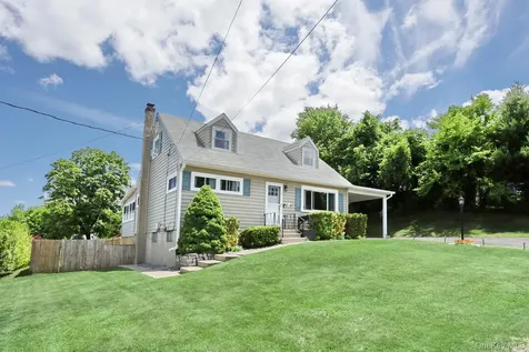 1 Havervale Lane Garnerville NY 10923