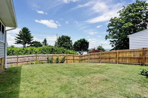 1 Havervale Lane Garnerville NY 10923