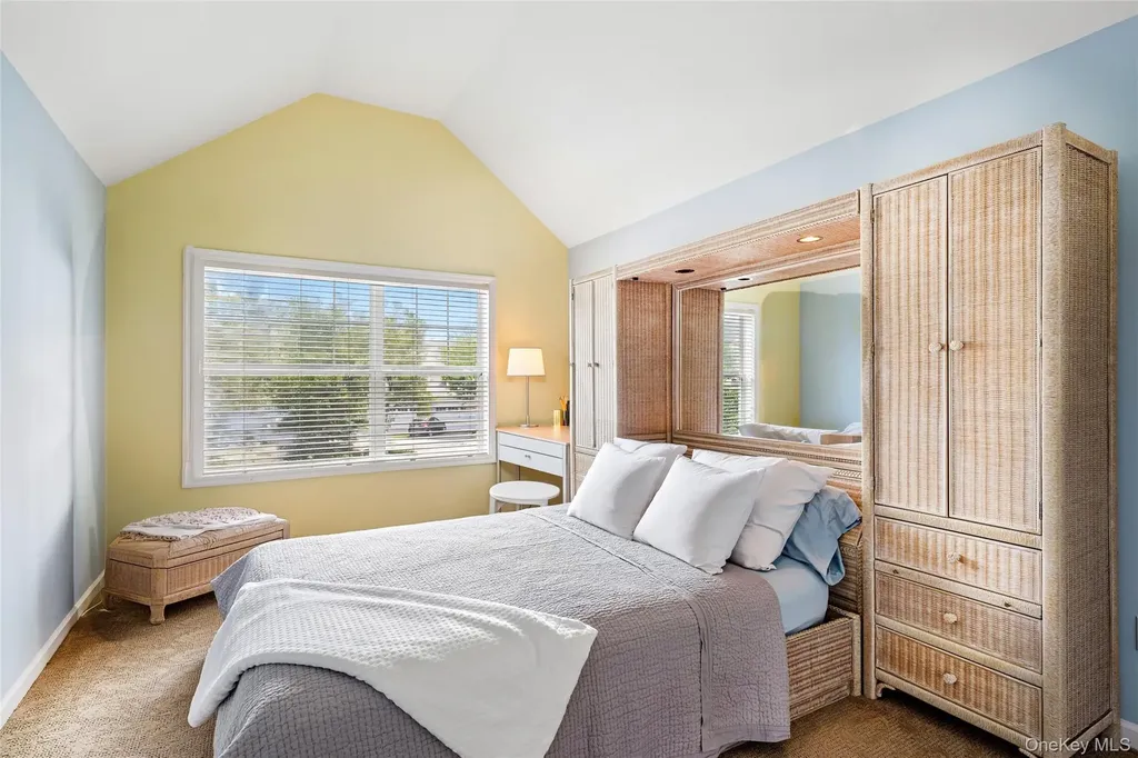 176 Melody Court Eastport NY 11941