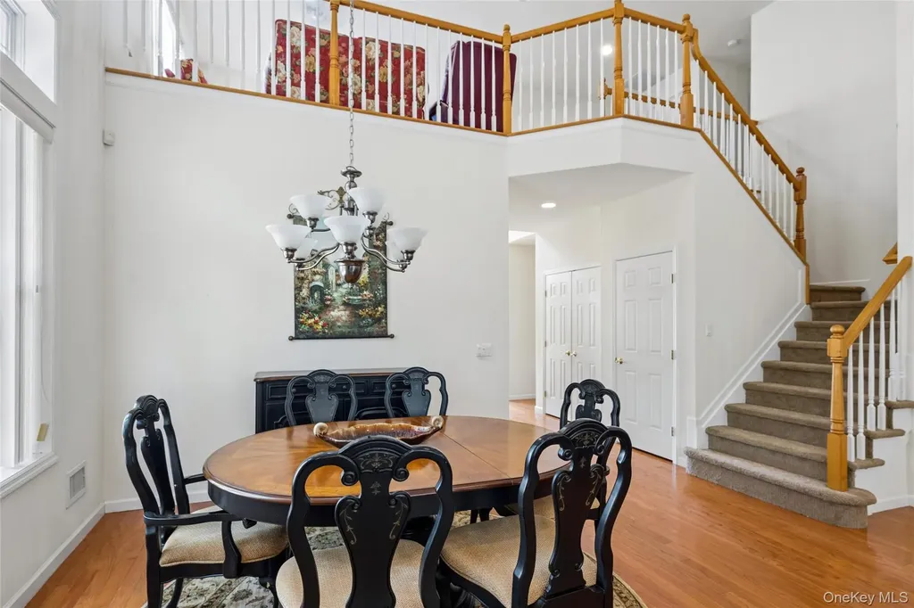 176 Melody Court Eastport NY 11941