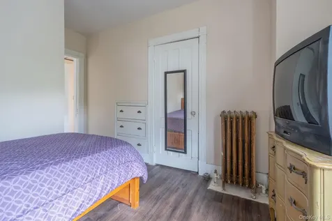 19 W Union Street Kingston NY 12401