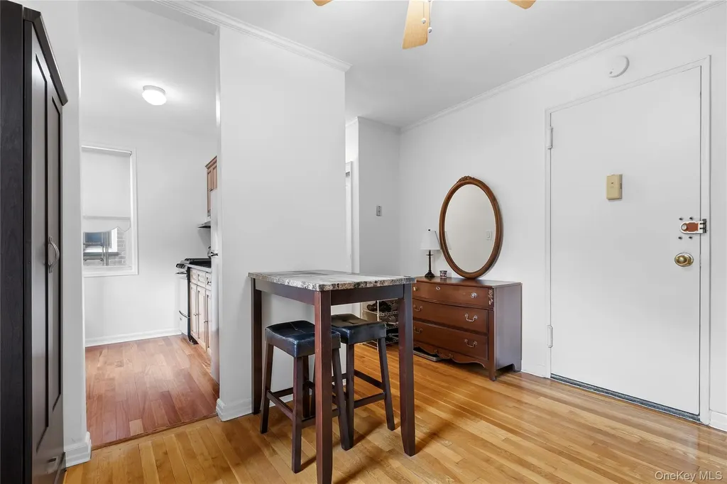 611 Palmer Road Yonkers NY 10701