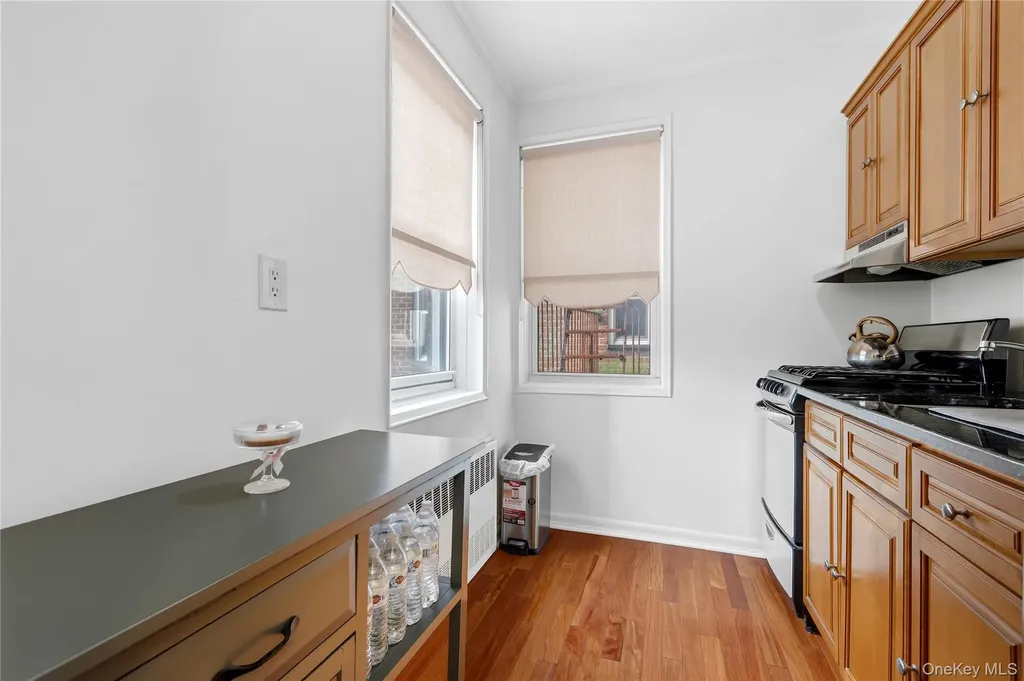 611 Palmer Road Yonkers NY 10701