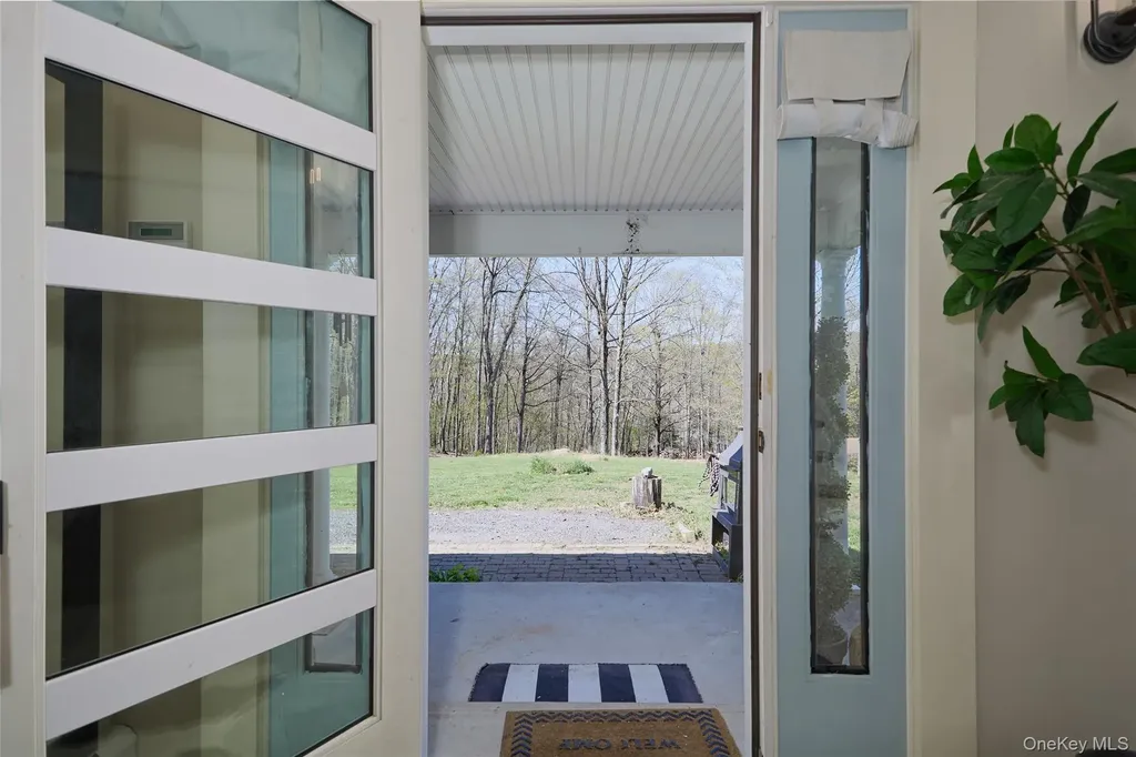 32 Cole Road Pleasant Valley NY 12569