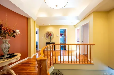 21643 28th Road Bayside NY 11360
