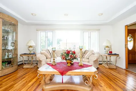 21643 28th Road Bayside NY 11360