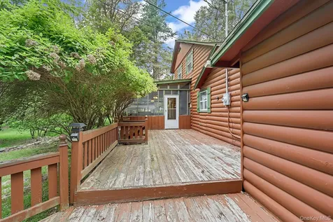 22 Ballard Street Smallwood NY 12778