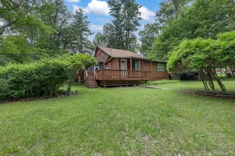 22 Ballard Street Smallwood NY 12778