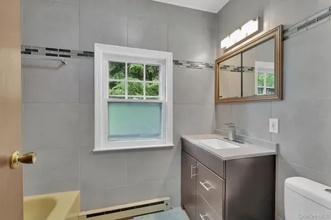 22 Ballard Street Smallwood NY 12778