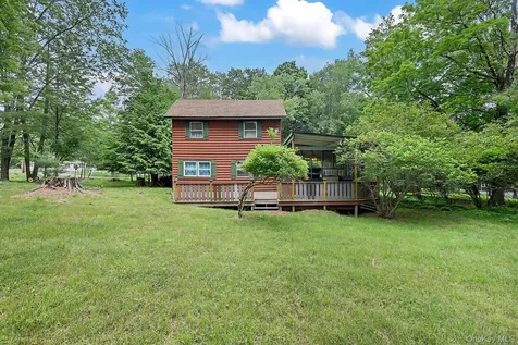 22 Ballard Street Smallwood NY 12778