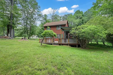 22 Ballard Street Smallwood NY 12778