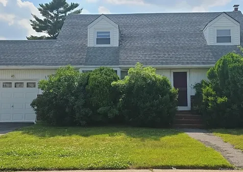 80 Elmwood Street Plainview NY 11803
