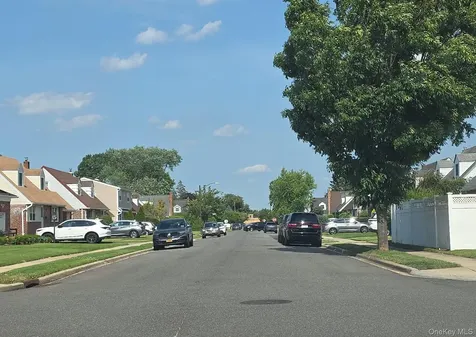 80 Elmwood Street Plainview NY 11803