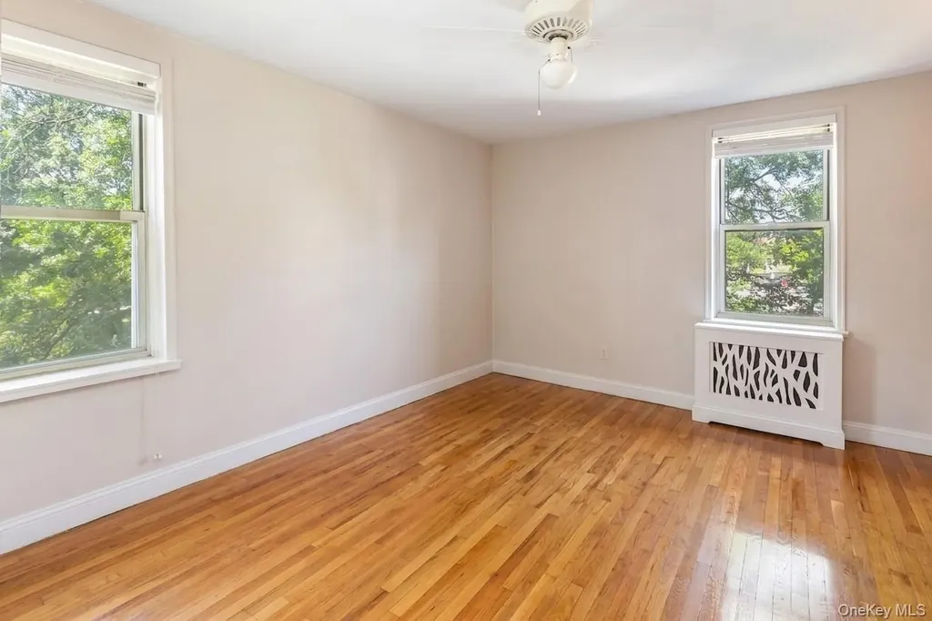 5620 Netherland Avenue Bronx NY 10471