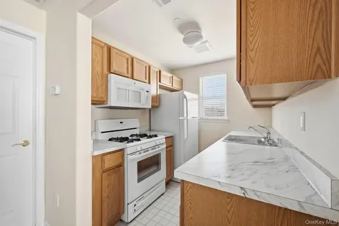 6319 Ocean Avenue S Arverne NY 11692