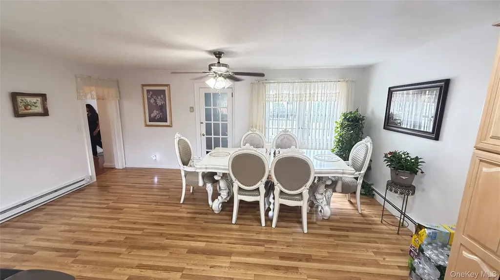 706 Partridge Avenue West Hempstead NY 11552