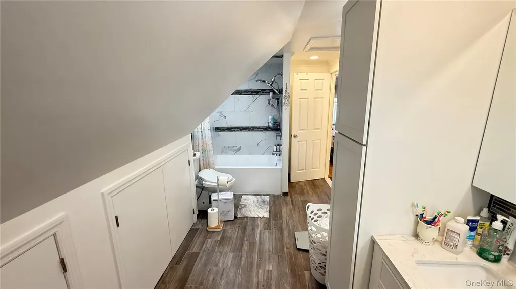 706 Partridge Avenue West Hempstead NY 11552