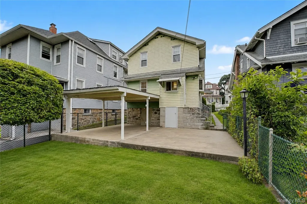 40 Dewey Avenue New Rochelle NY 10801