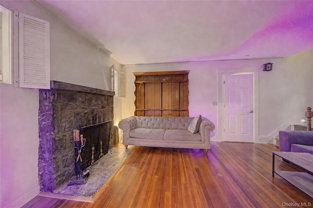 40 Dewey Avenue New Rochelle NY 10801