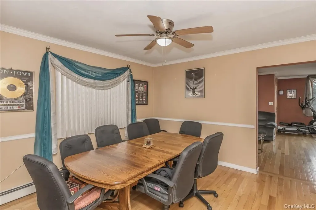 3158 Rawlins Avenue Bronx NY 10465