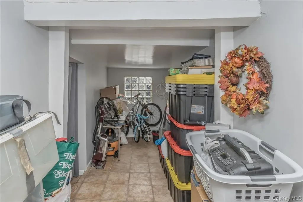 3158 Rawlins Avenue Bronx NY 10465