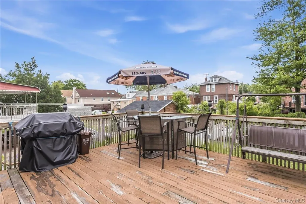 3158 Rawlins Avenue Bronx NY 10465