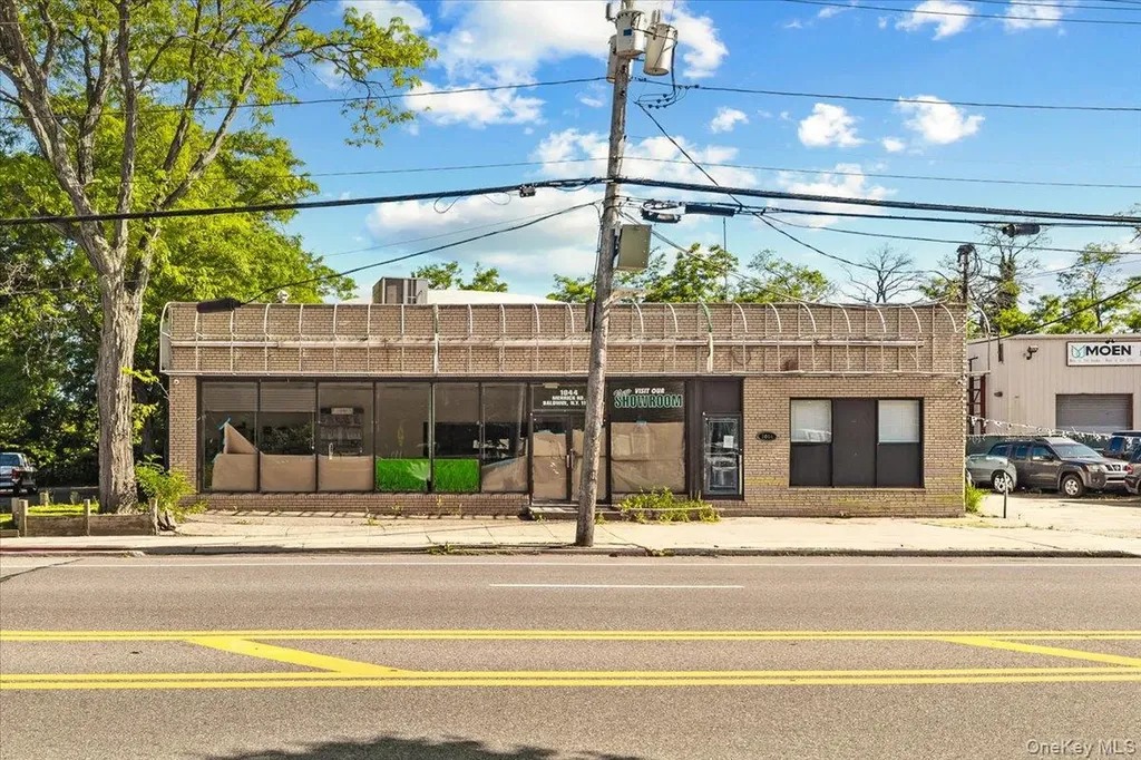 1044 Merrick Road Baldwin NY 11510