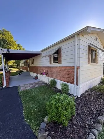 1040 Violet Avenue Hyde Park NY 12538