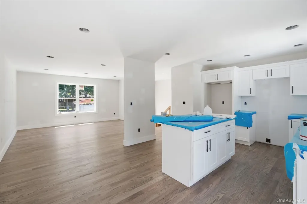 133B Shinnecock Avenue Mastic NY 11950