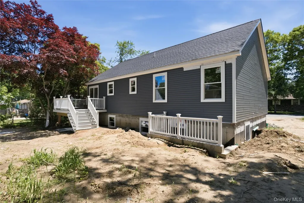 133B Shinnecock Avenue Mastic NY 11950