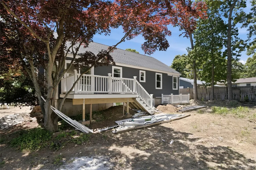 133B Shinnecock Avenue Mastic NY 11950
