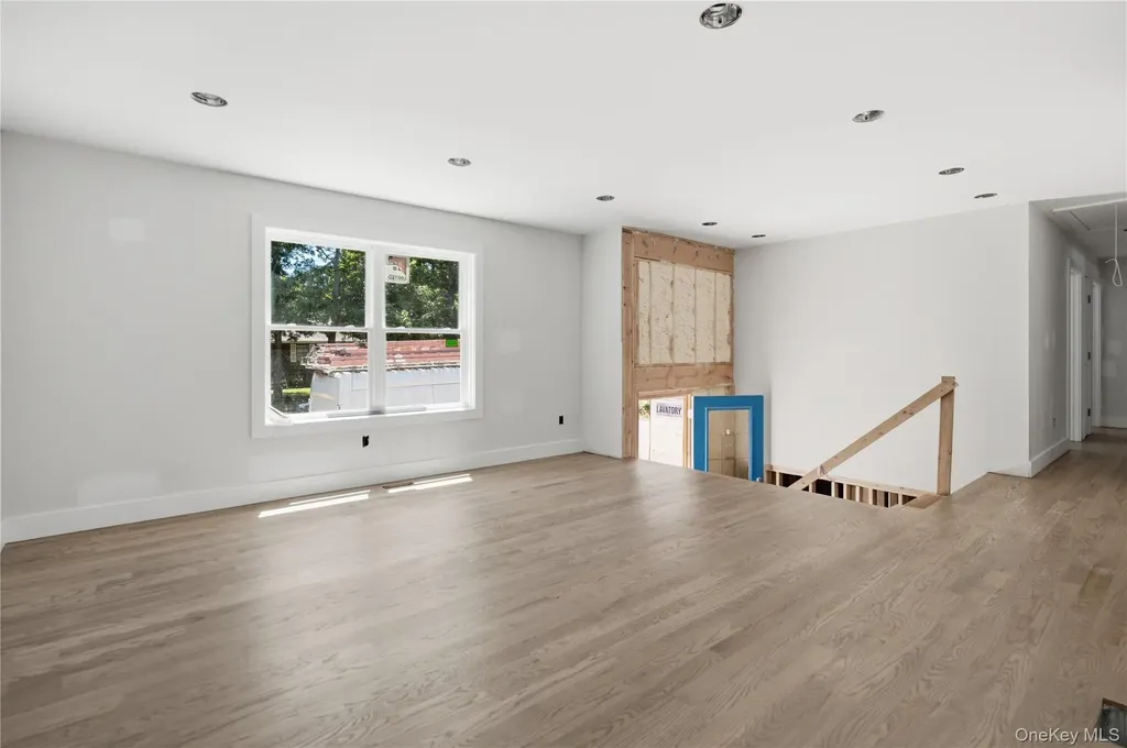 133B Shinnecock Avenue Mastic NY 11950