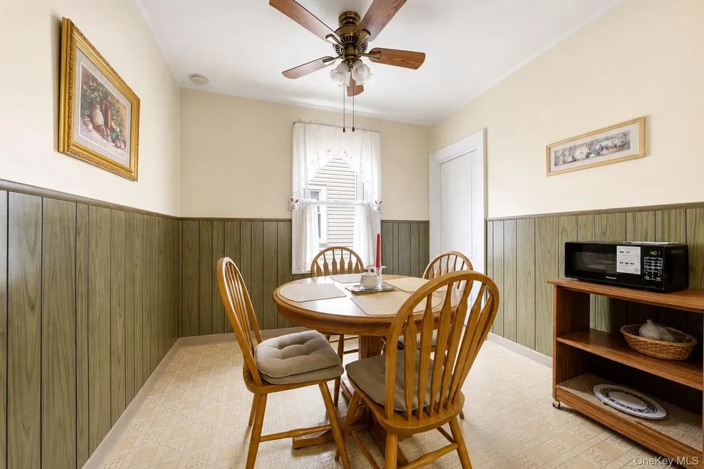 338 E 238th Street Bronx NY 10470
