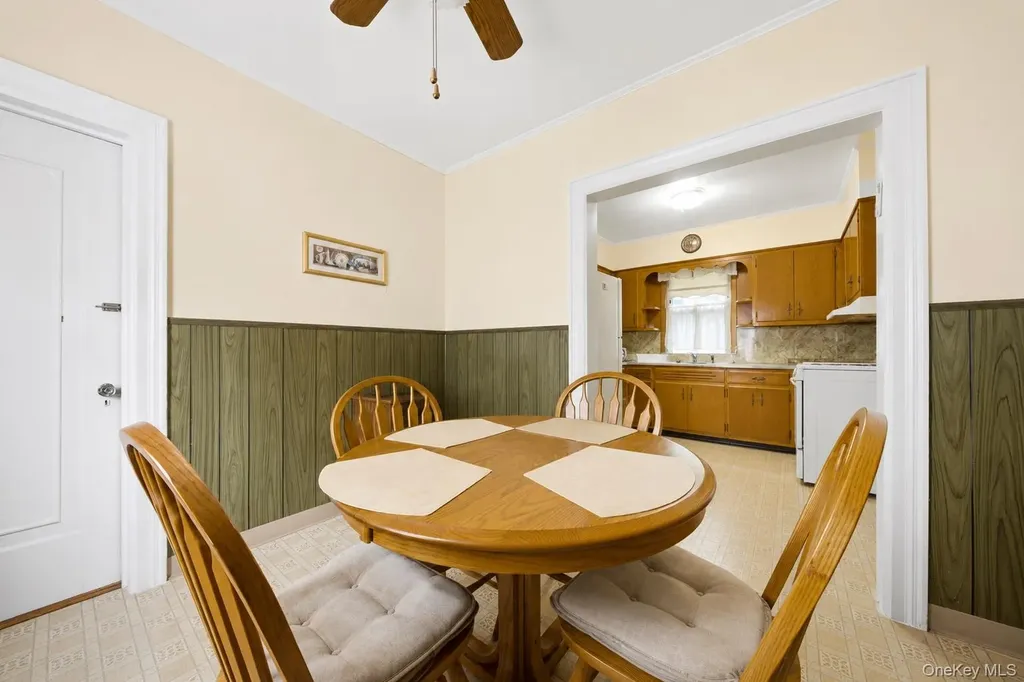 338 E 238th Street Bronx NY 10470