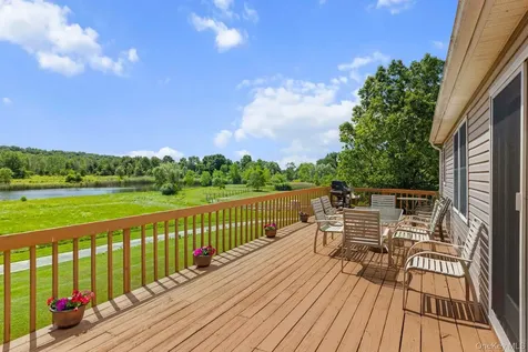 75 Eastern Parkway Germantown NY 12526