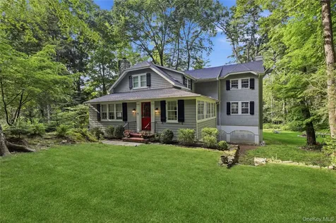 131 Douglas Road Chappaqua NY 10514