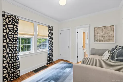 131 Douglas Road Chappaqua NY 10514